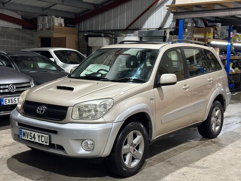 TOYOTA RAV4