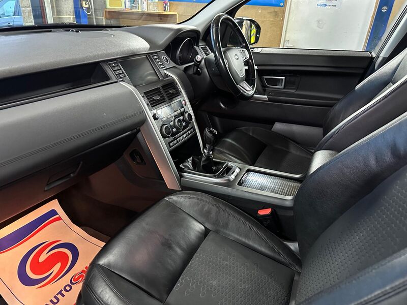 LAND ROVER DISCOVERY SPORT