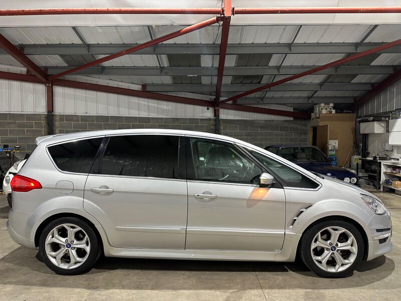 View FORD S-MAX 2.0 TDCi Titanium X Sport Euro 5 5dr