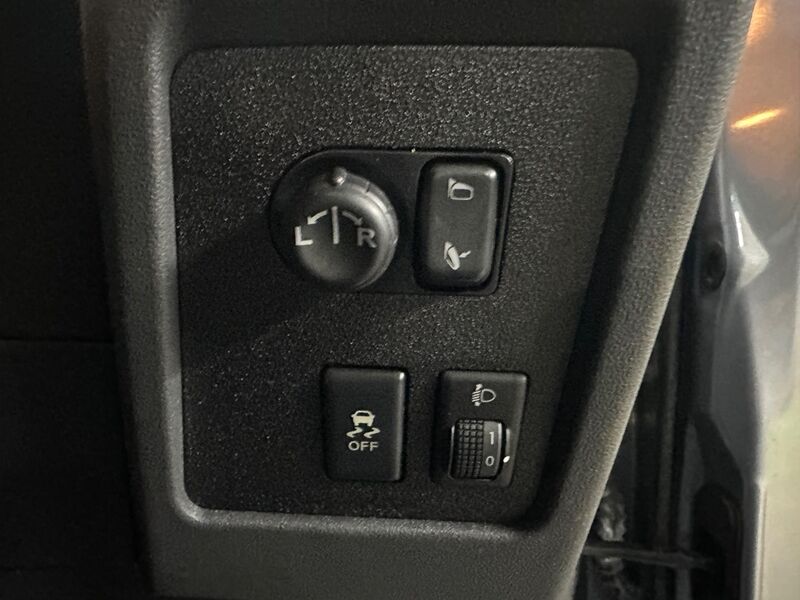 NISSAN QASHQAI+2