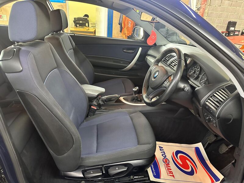 BMW 1 SERIES