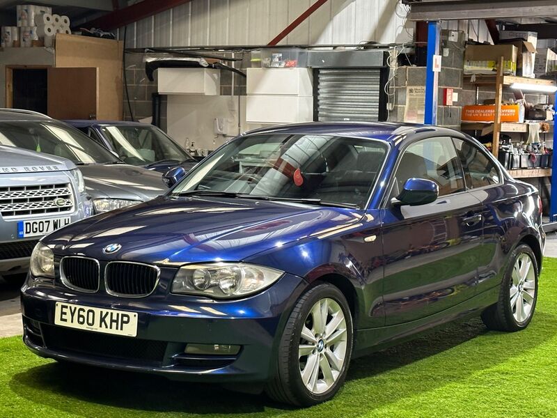 BMW 1 SERIES