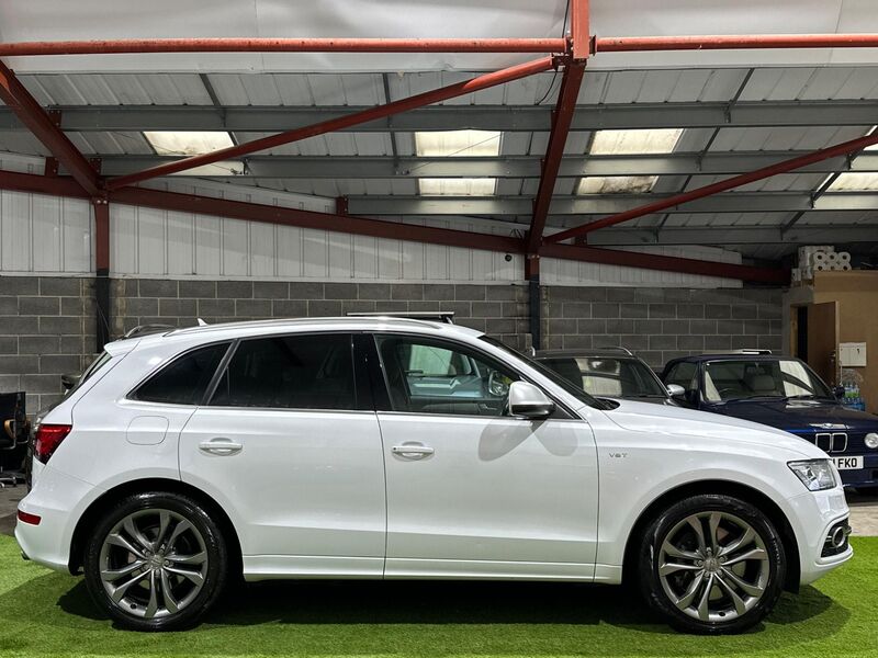 View AUDI SQ5 3.0 BiTDI V6 Tiptronic quattro Euro 5 (s/s) 5dr