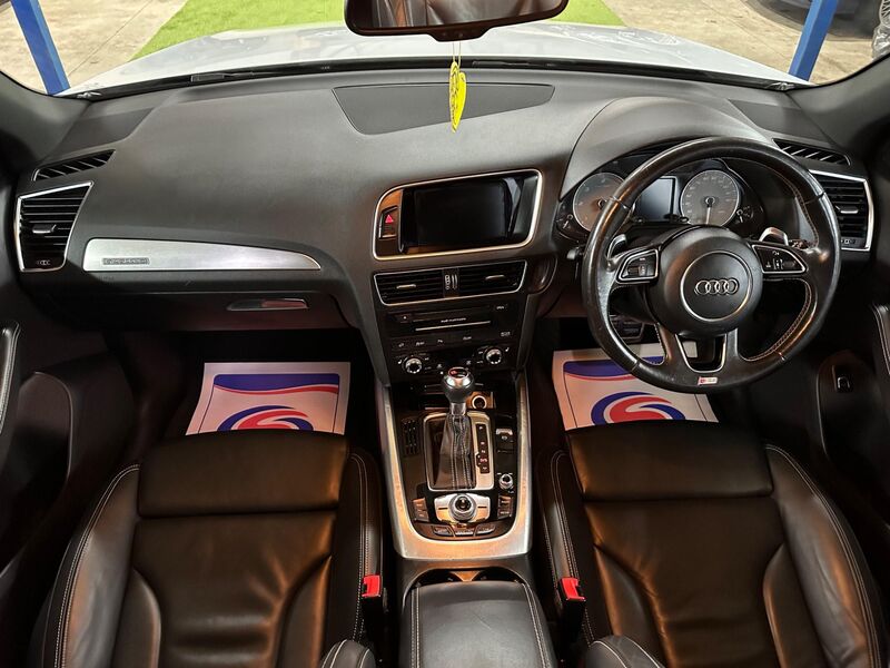 AUDI SQ5