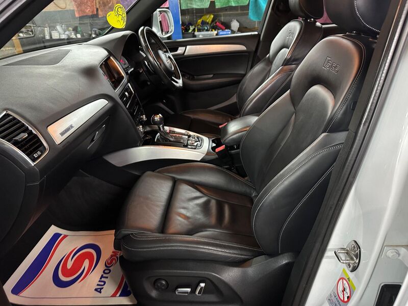 AUDI SQ5