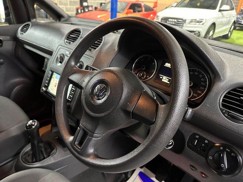 VOLKSWAGEN CADDY
