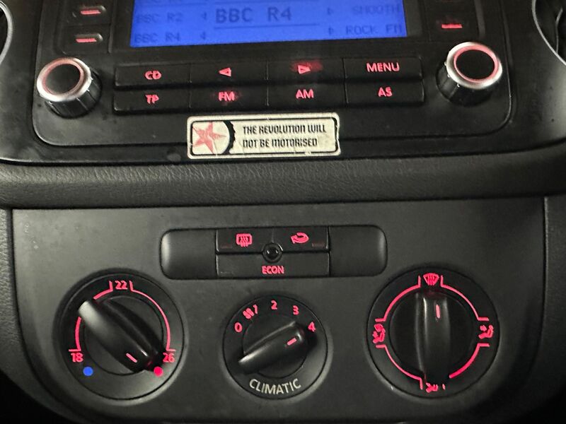 VOLKSWAGEN GOLF PLUS