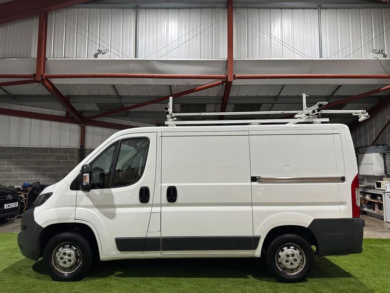 PEUGEOT BOXER
