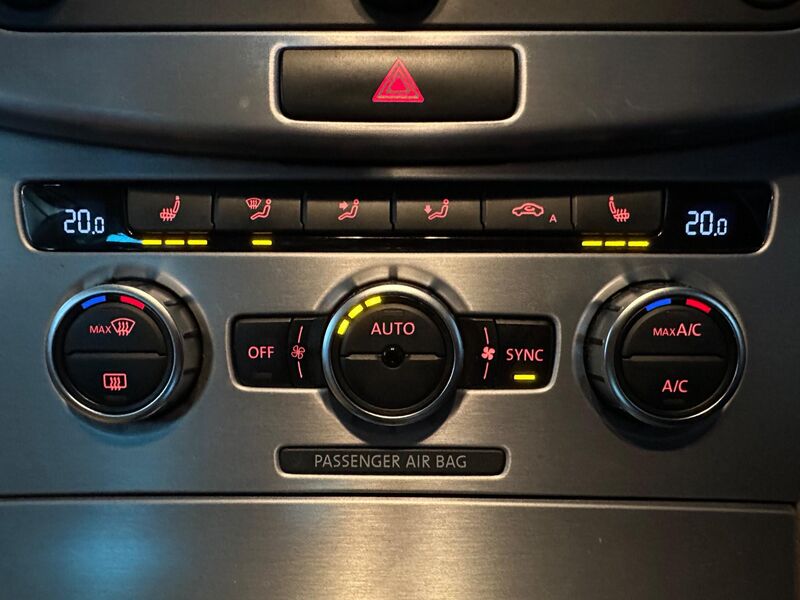 VOLKSWAGEN CC