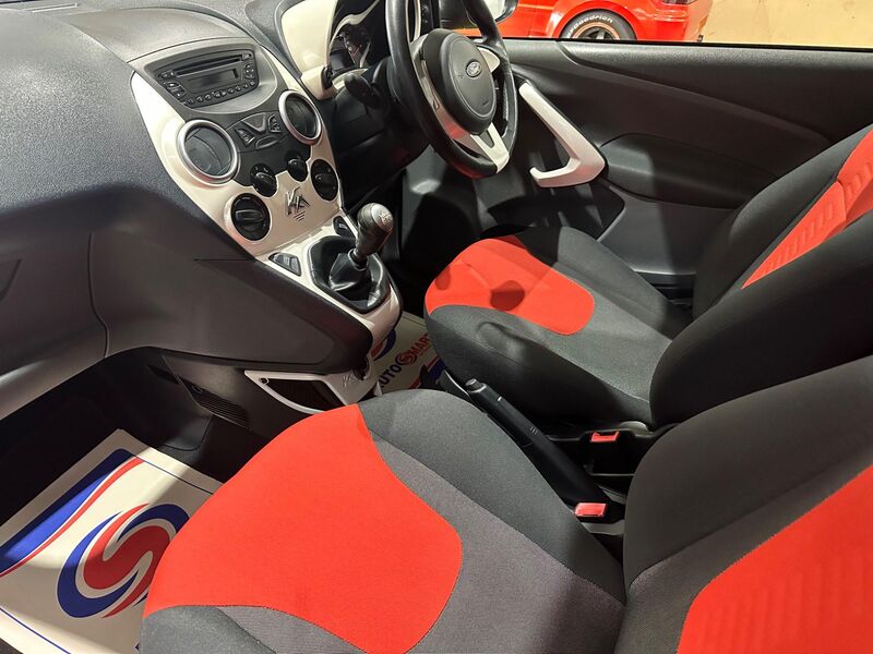 FORD KA