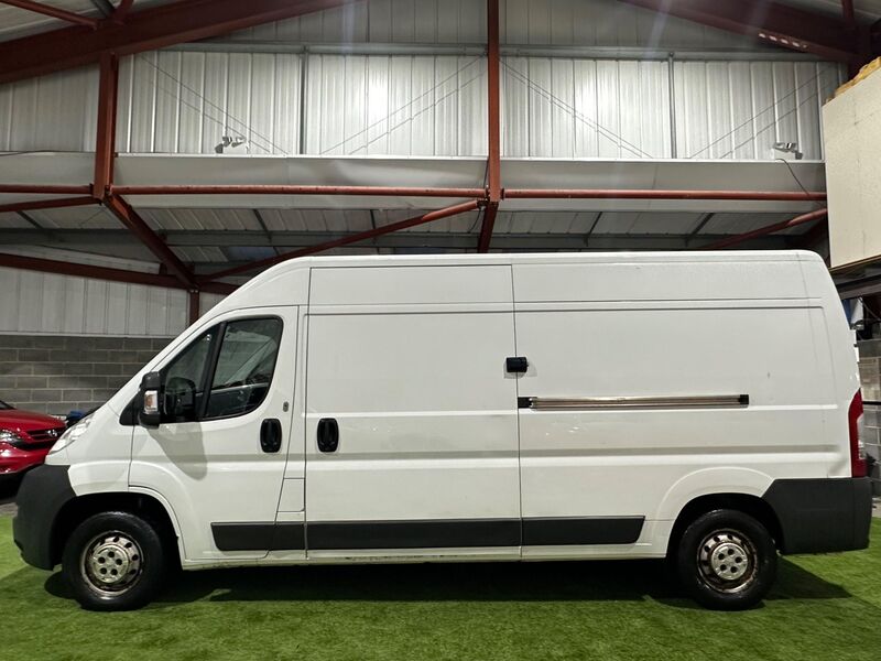 PEUGEOT BOXER