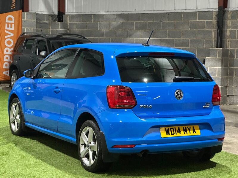 VOLKSWAGEN POLO
