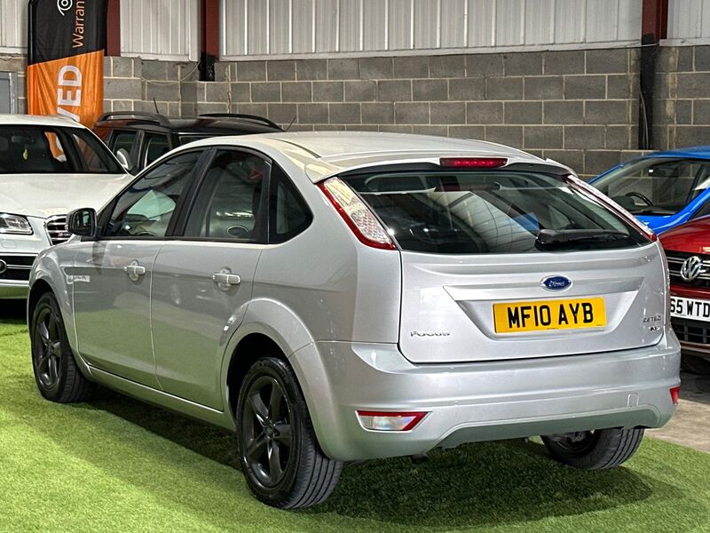 FORD FOCUS