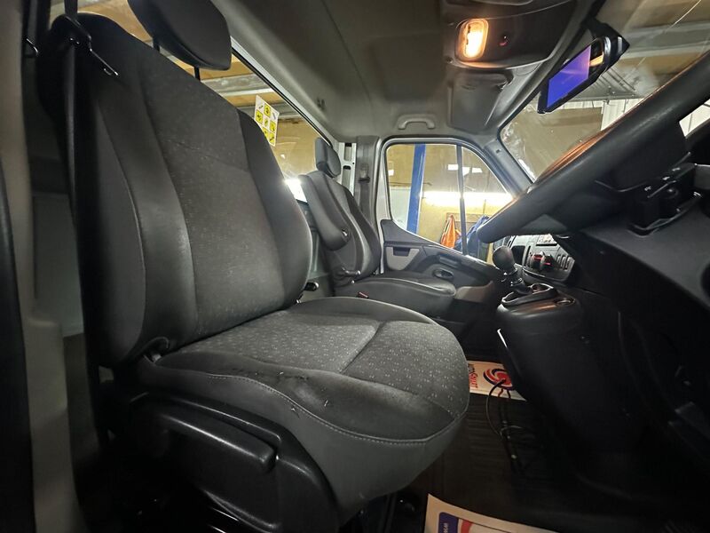 VAUXHALL MOVANO