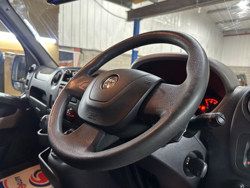 VAUXHALL MOVANO