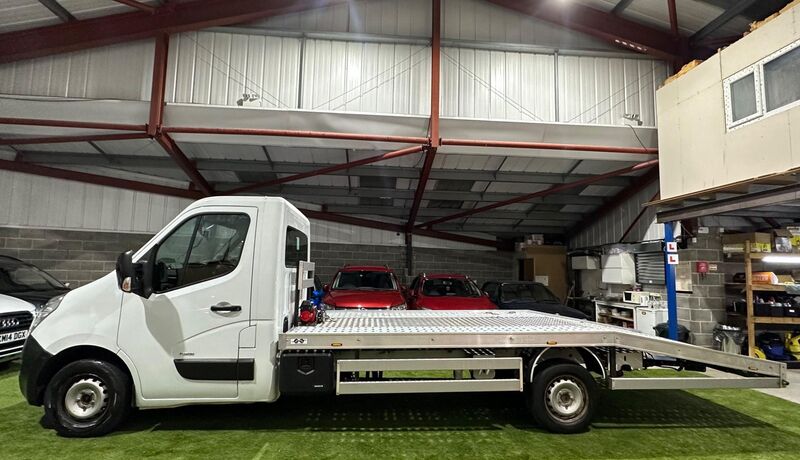 VAUXHALL MOVANO