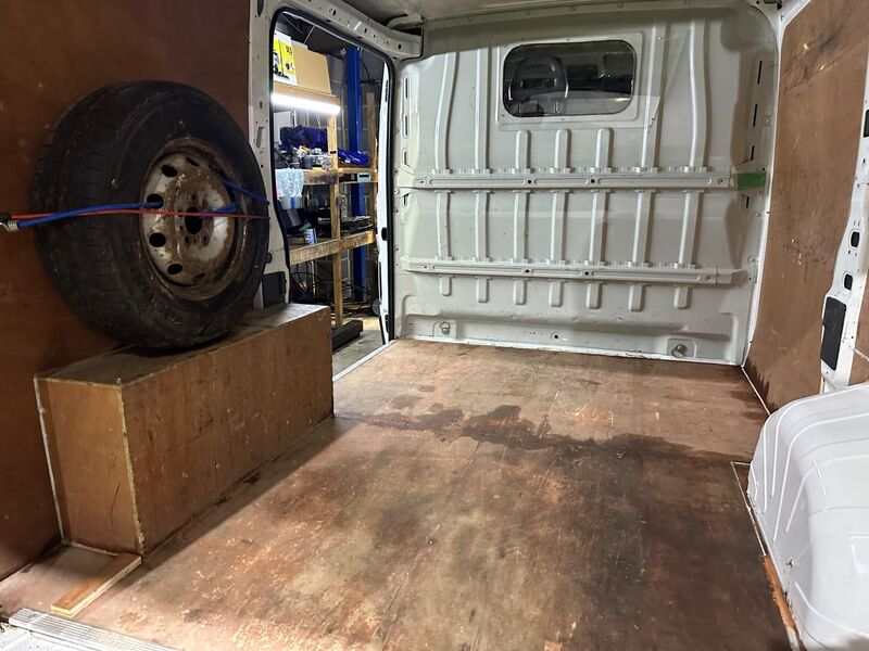 PEUGEOT BOXER