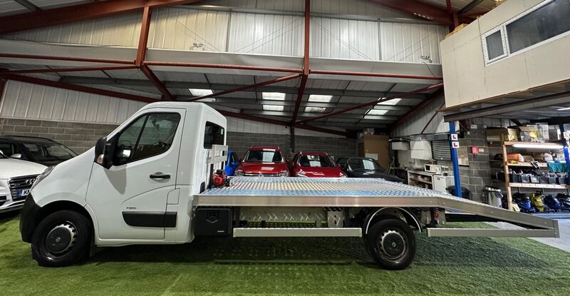 VAUXHALL MOVANO