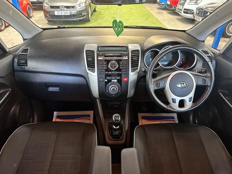 KIA VENGA