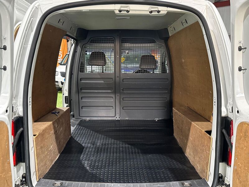 VOLKSWAGEN CADDY