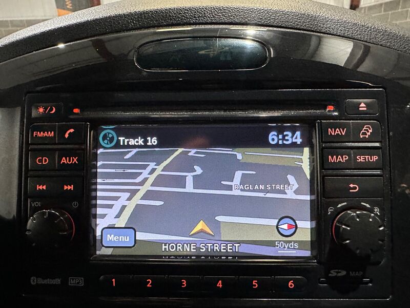 NISSAN JUKE