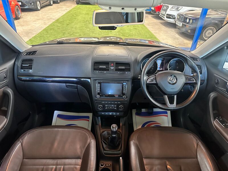 SKODA YETI