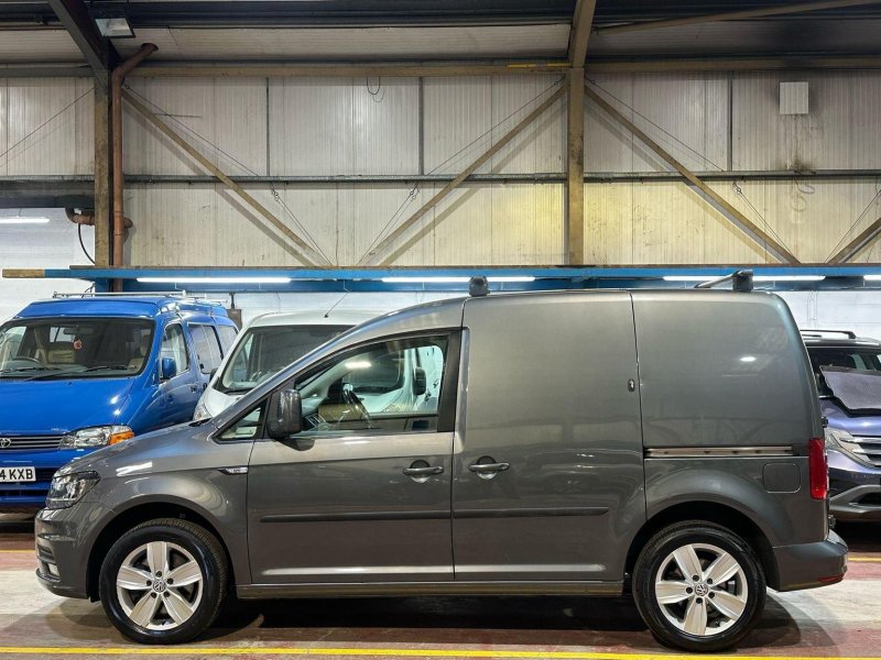 VOLKSWAGEN CADDY