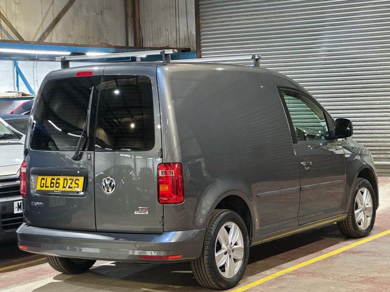 VOLKSWAGEN CADDY