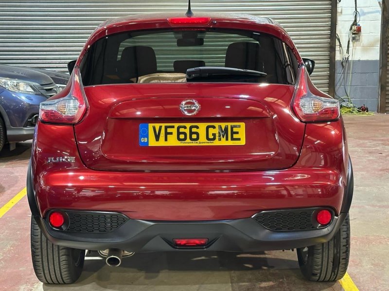 NISSAN JUKE