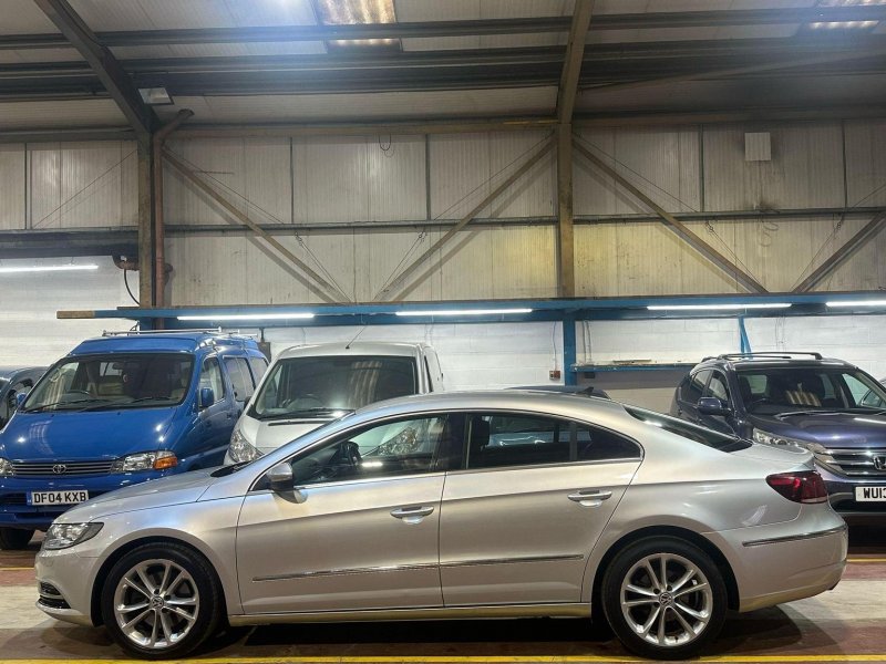 VOLKSWAGEN CC