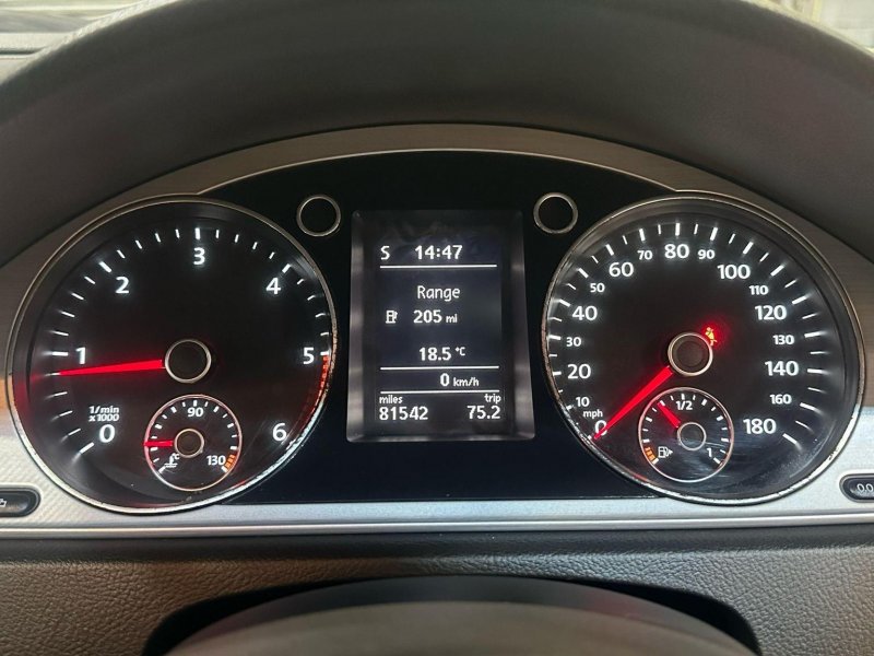 VOLKSWAGEN CC