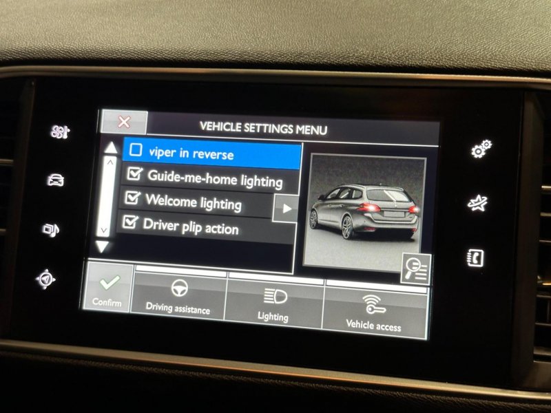 PEUGEOT 308