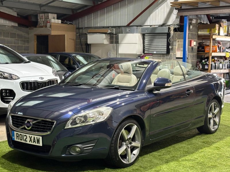 VOLVO C70