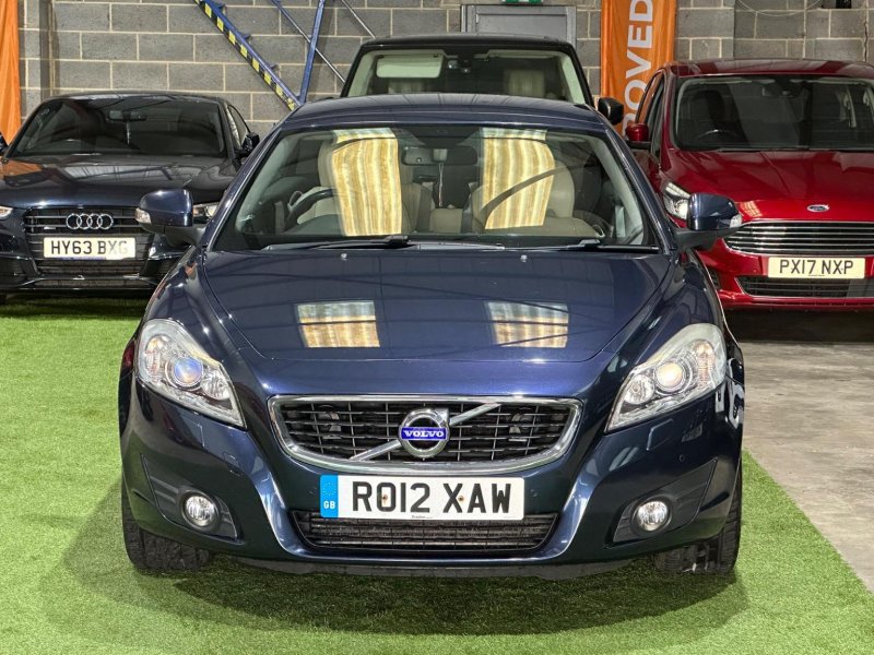 VOLVO C70