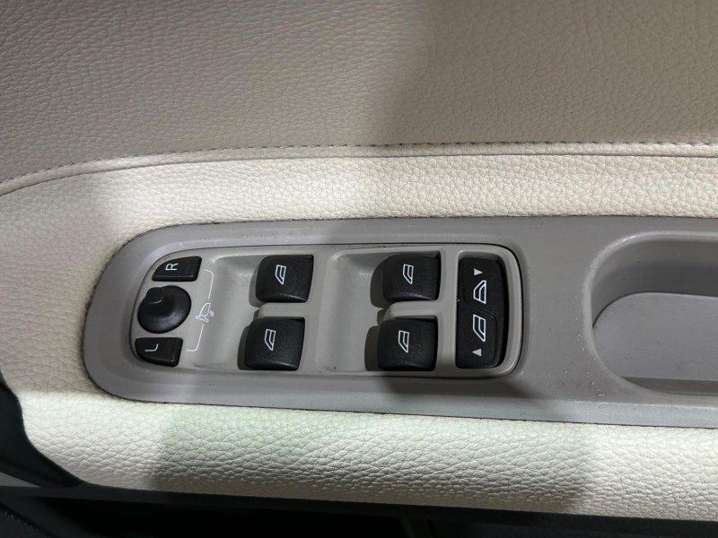 VOLVO C70
