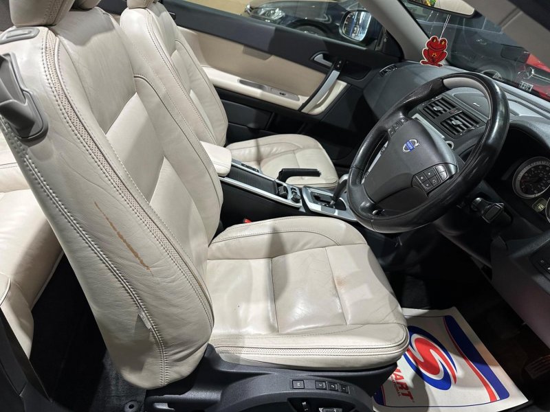 VOLVO C70