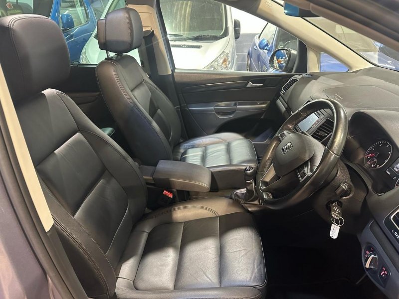 SEAT ALHAMBRA