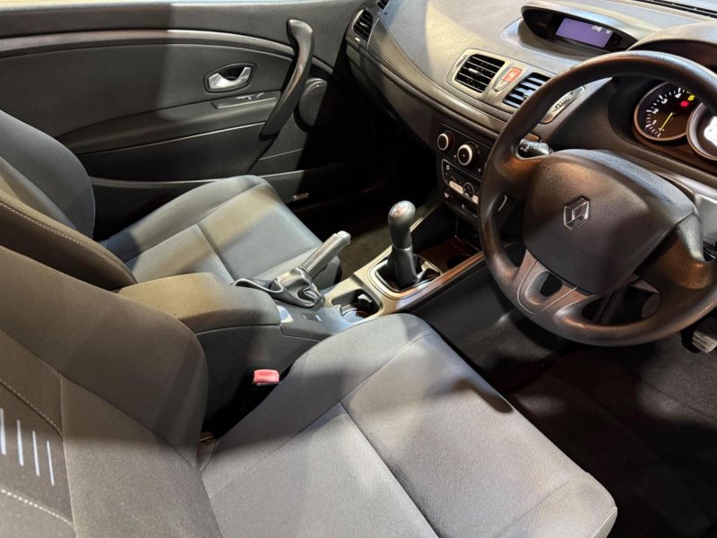 RENAULT MEGANE