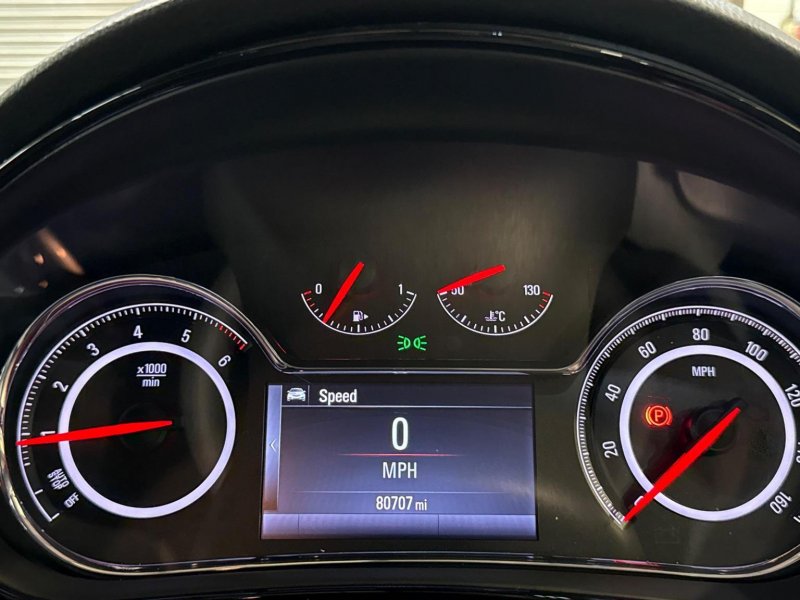 VAUXHALL INSIGNIA