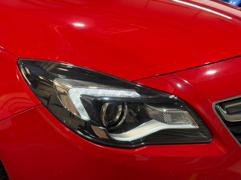 VAUXHALL INSIGNIA