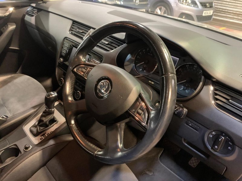 SKODA OCTAVIA