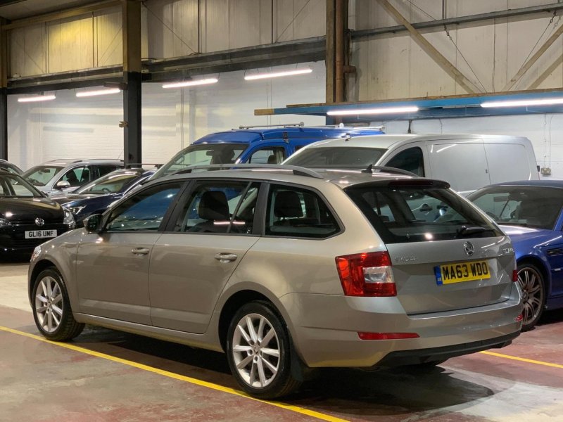 SKODA OCTAVIA