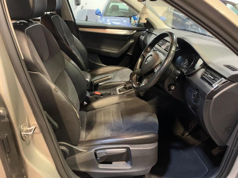 SKODA OCTAVIA