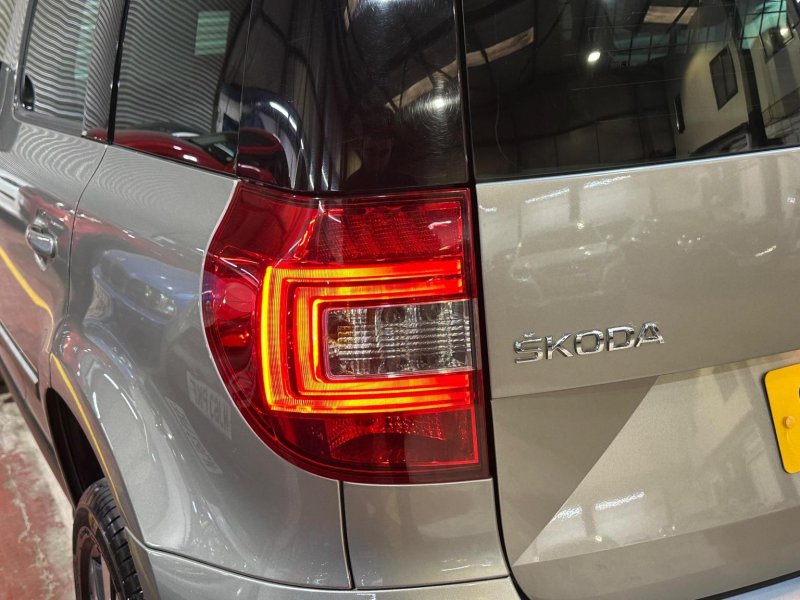 SKODA YETI