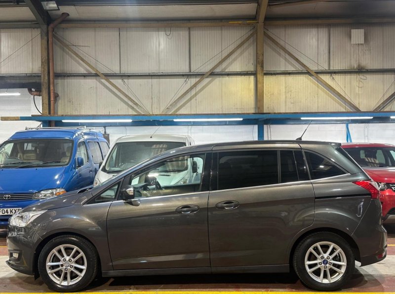 FORD GRAND C-MAX