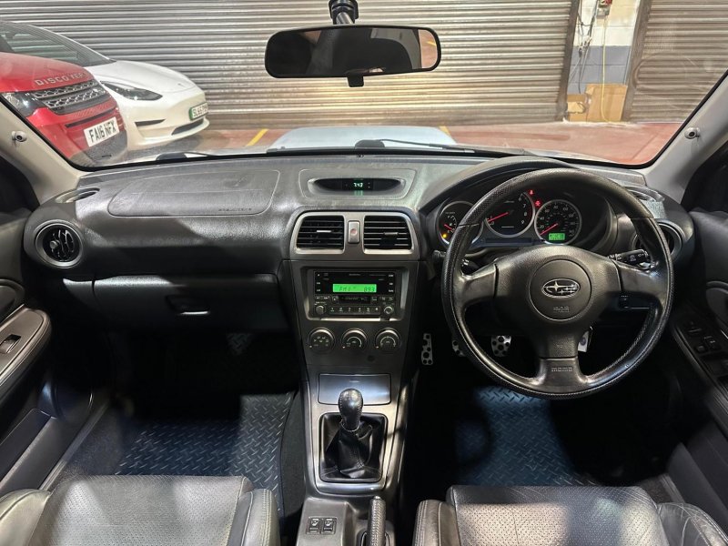 SUBARU IMPREZA