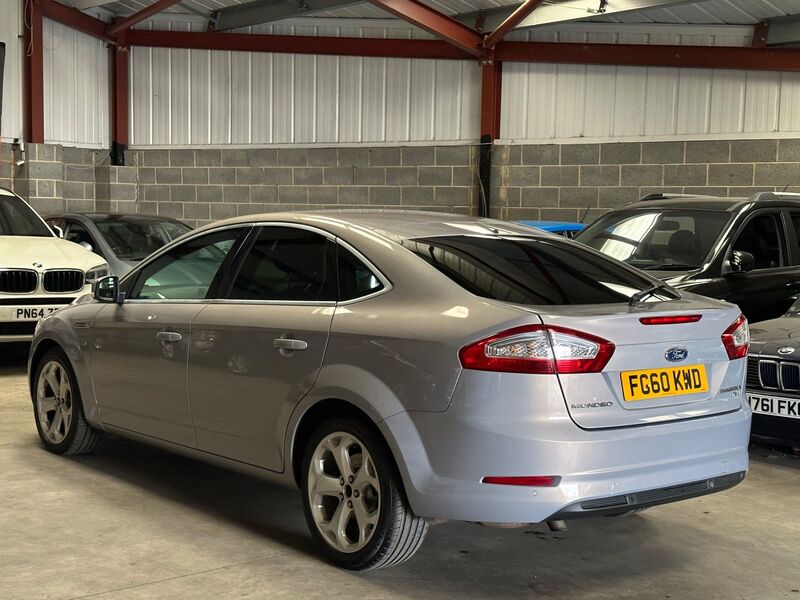 FORD MONDEO