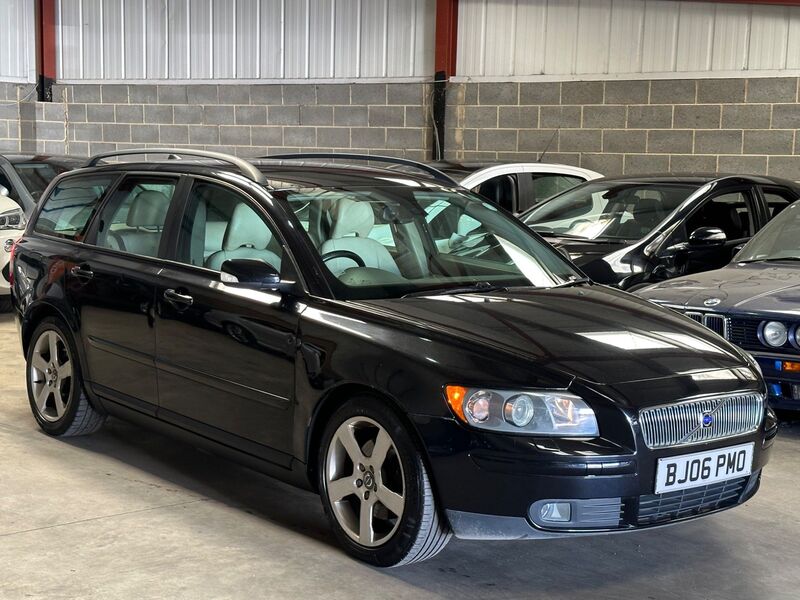 View VOLVO V50 2.0D SE 5dr