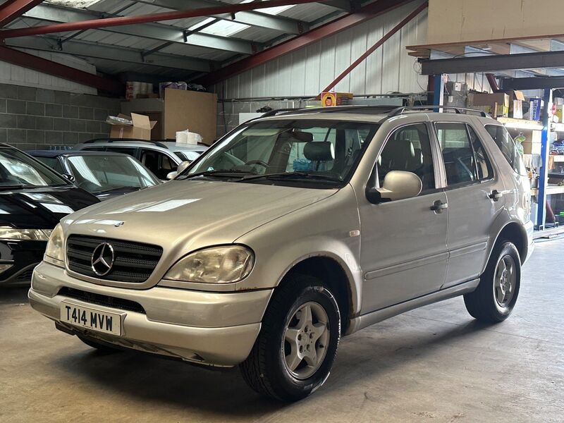 MERCEDES-BENZ M CLASS