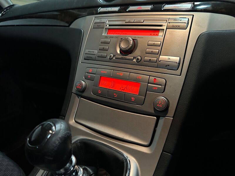 FORD GALAXY